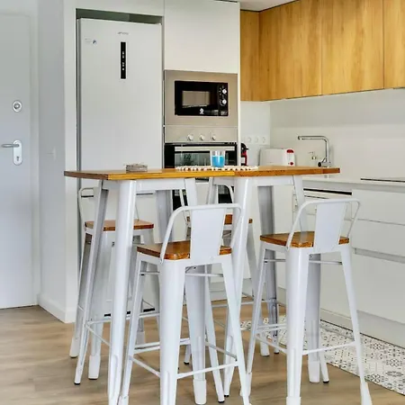 Apartament Modern Gem - 2br, Pool, Garage & Terrace Jávea